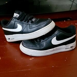 Black & White Air Force 1